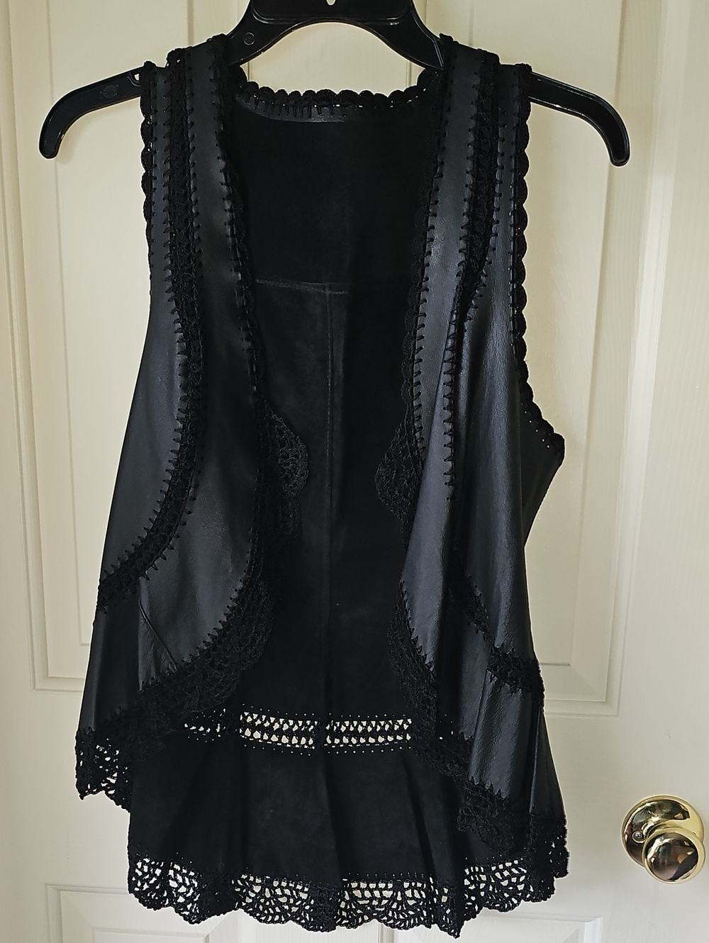Women's Black Leather/suede Crochet-Trim Vest Jacket